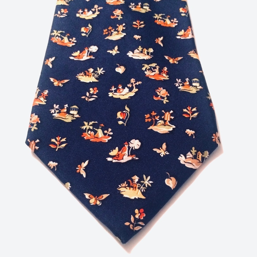 SALVADOR FERRAGAMO
Tie hand-sewn 100% silk twill